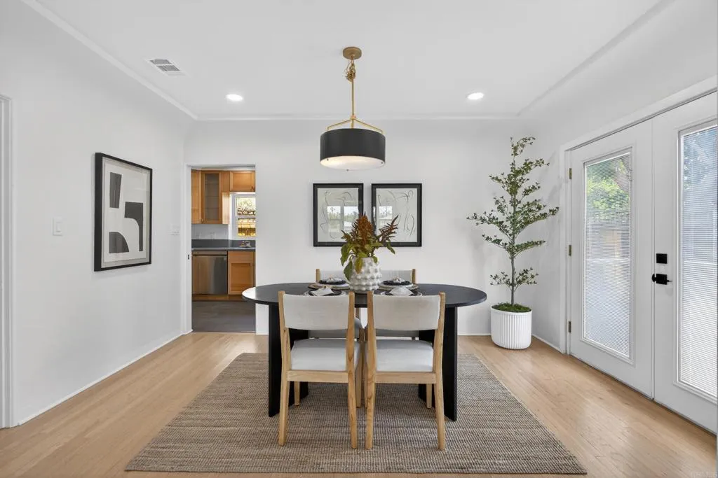 https://cdn.realtyfeed.com/cdn/127/306742297/2ee6f2e94d626a8a312019b3e7836b8f.webp