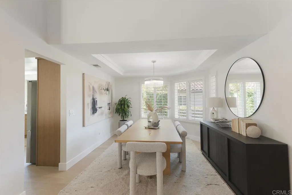https://cdn.realtyfeed.com/cdn/127/306742309/235a9967648485dcdb6c93dfd970554b.webp