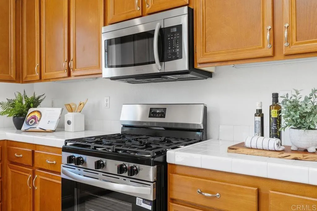 https://cdn.realtyfeed.com/cdn/127/306742336/0361f07587c11a61617a79d55e343fb2.webp