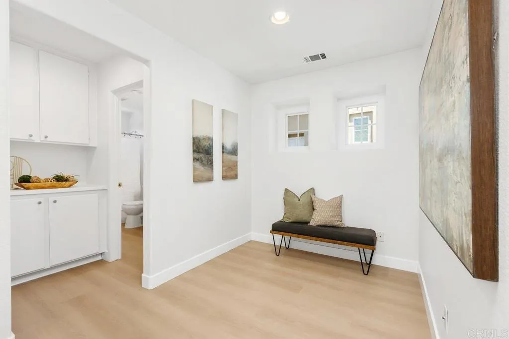 https://cdn.realtyfeed.com/cdn/127/306742336/53f5f5a110425e7529c52dfb6318fab5.webp