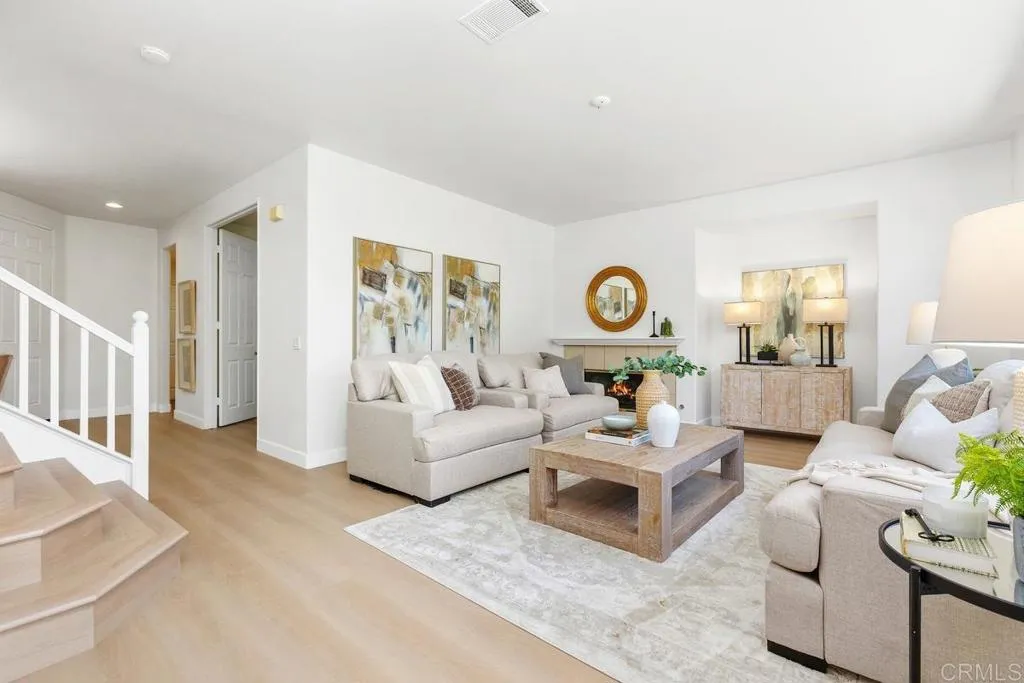https://cdn.realtyfeed.com/cdn/127/306742336/622b1eb4310629a5e6b86aca2ce7fd61.webp