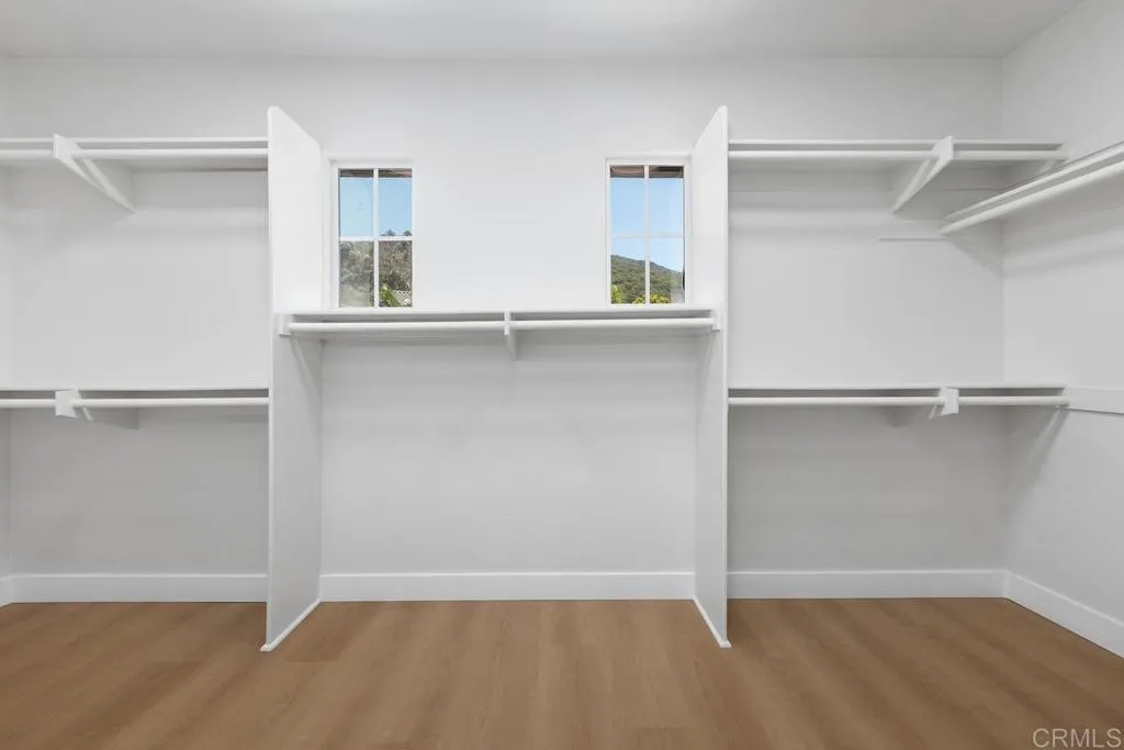 https://cdn.realtyfeed.com/cdn/127/306742336/8bed5694d3b7315a03918d5ac689fb03.webp