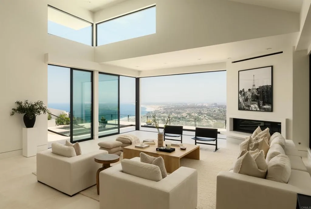 https://cdn.realtyfeed.com/cdn/127/306742411/16da964425d131b31e8f9882efb02f8b.webp