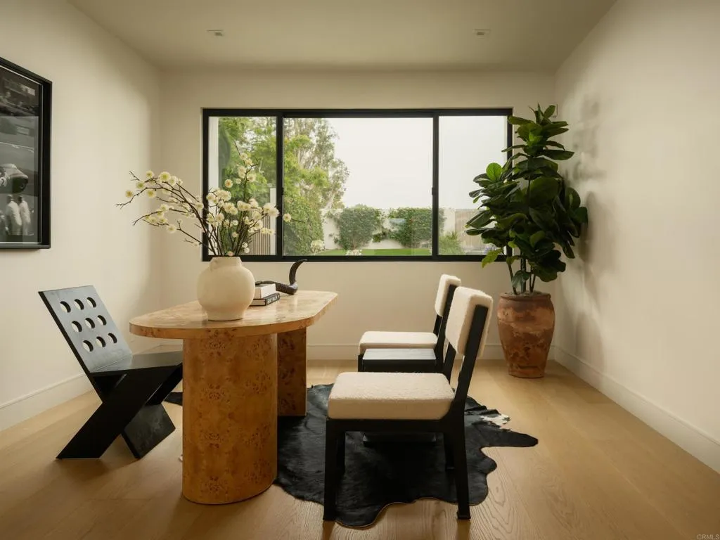 https://cdn.realtyfeed.com/cdn/127/306742411/a17ebca241fb5766e77538cc528b74f3.webp