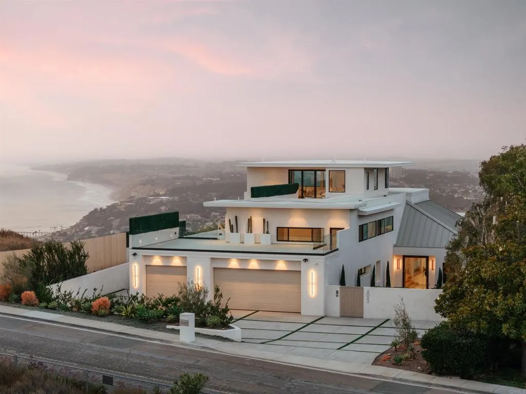 https://cdn.realtyfeed.com/cdn/127/306742411/e615e3278f06c86ba1aabae3e13d012f.webp