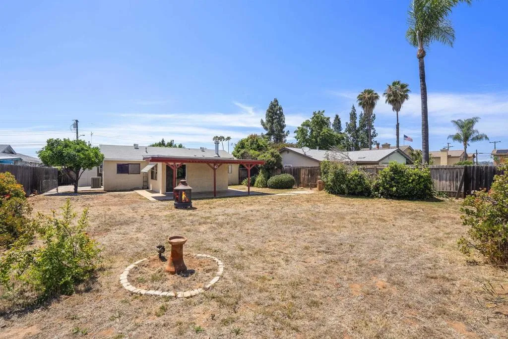 https://cdn.realtyfeed.com/cdn/127/306742412/1cb0d117201ea307e2b19dac3b789414.webp