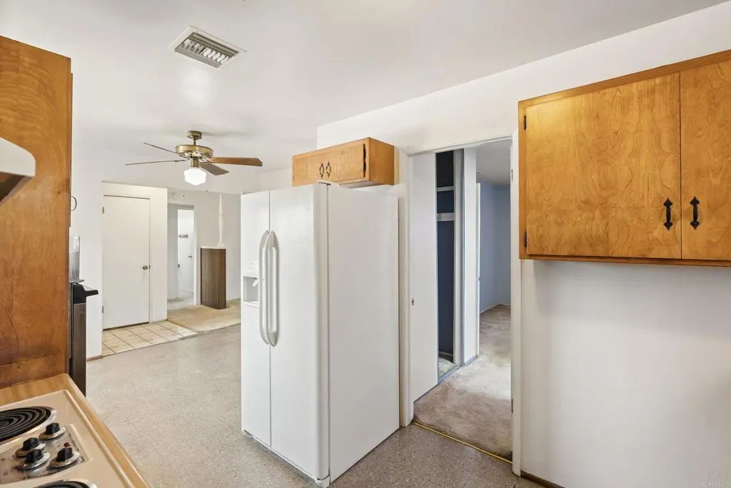 https://cdn.realtyfeed.com/cdn/127/306742412/bab768c68c37faccf31b579a5c64b21e.webp