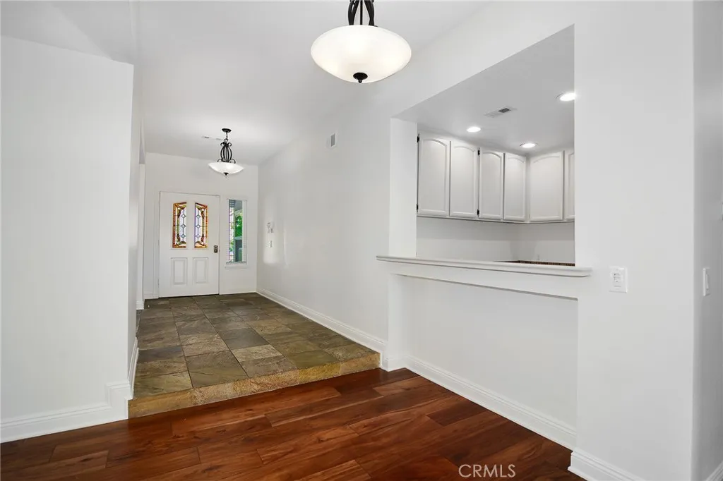 Chatsworth, CA 91311