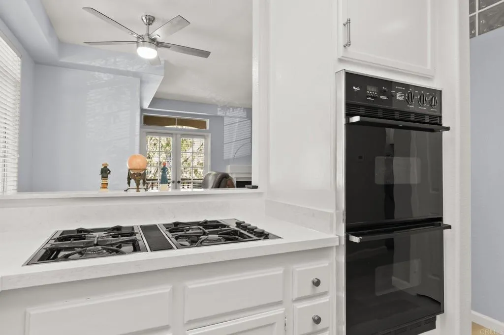 https://cdn.realtyfeed.com/cdn/127/306742443/31a3237bd5be776add00b8d054a52e45.webp