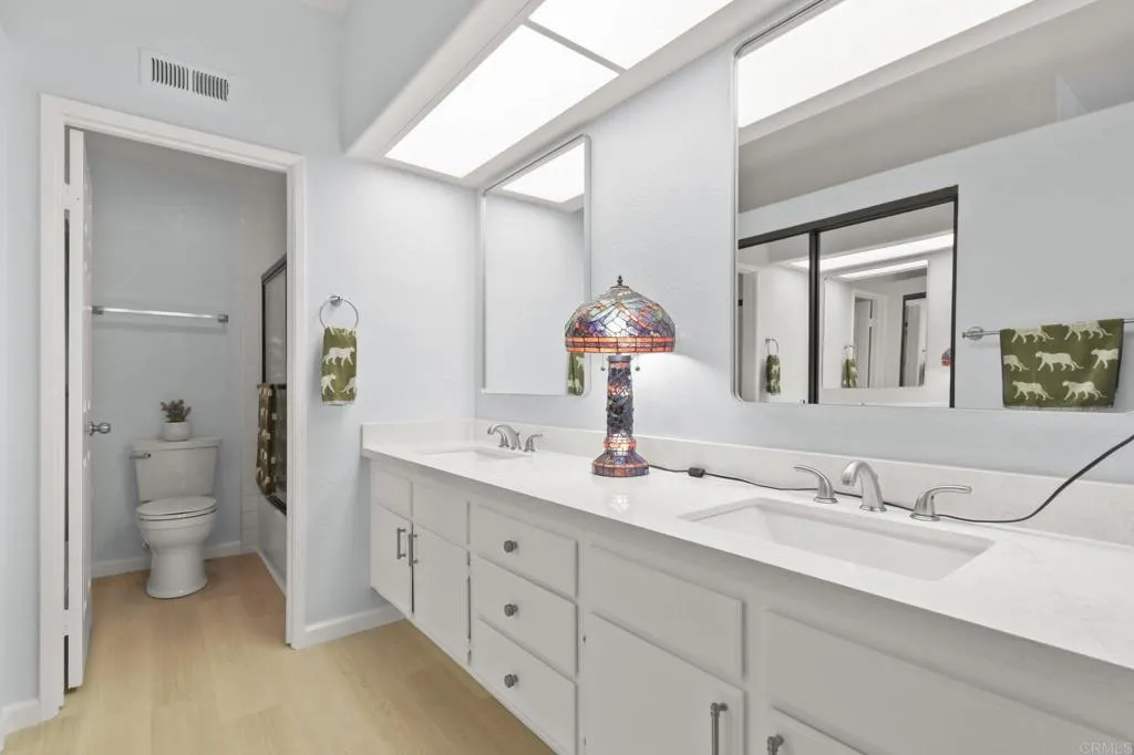 https://cdn.realtyfeed.com/cdn/127/306742443/4c4ffa391774dd1be10f2029cab76669.webp