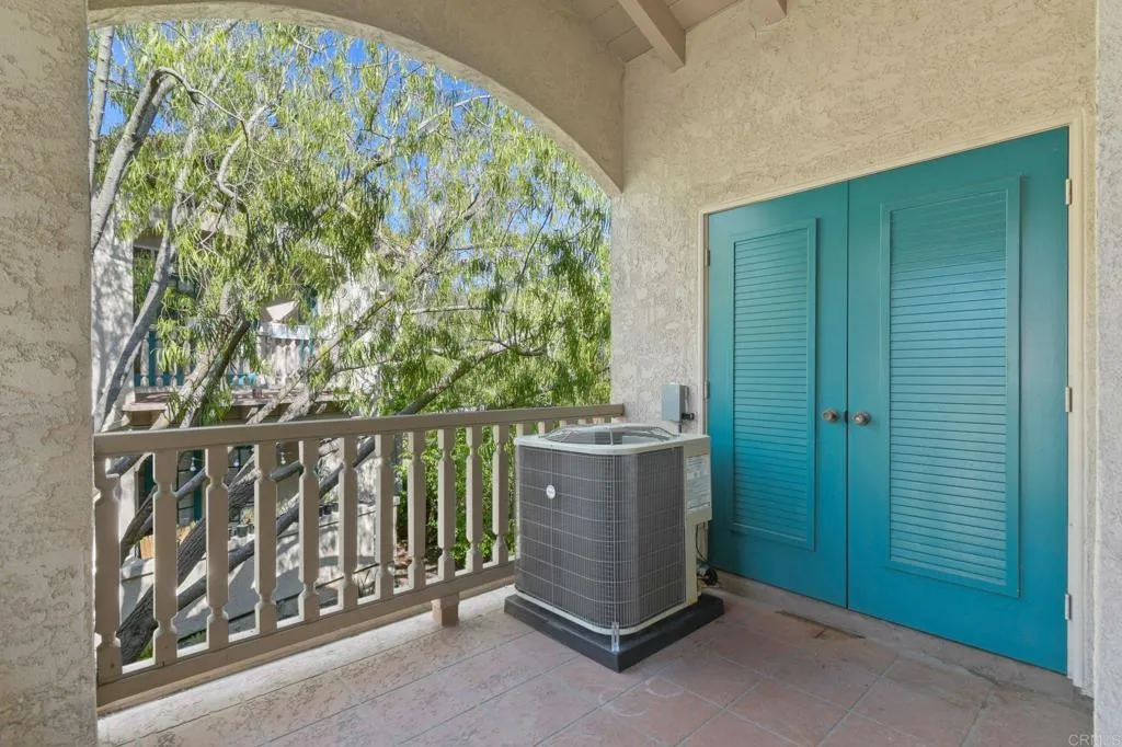 https://cdn.realtyfeed.com/cdn/127/306742443/e3d718ab05f4cb51643a2efa69a41af8.webp