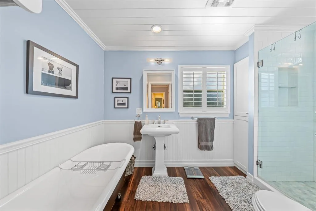 https://cdn.realtyfeed.com/cdn/127/306742465/532ed58cefc83db018f152c00e4541c3.webp