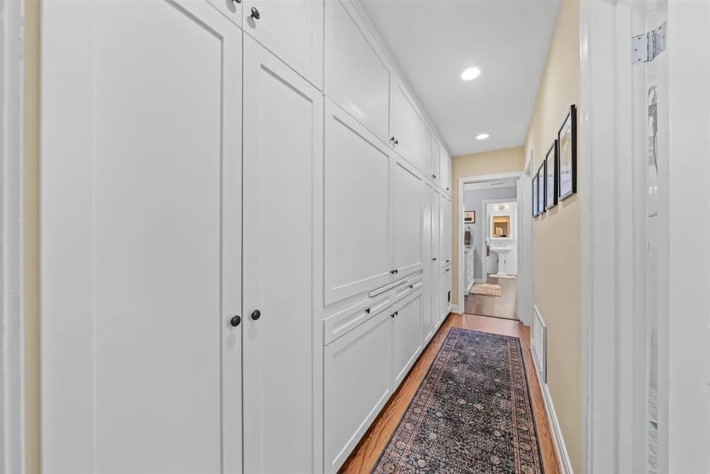 https://cdn.realtyfeed.com/cdn/127/306742465/ce5a156954a2f078ac949738ded0bacf.webp