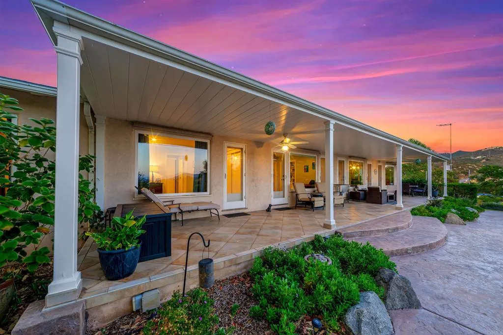 https://cdn.realtyfeed.com/cdn/127/306742465/ec581ca601e0368dae4437f500936258.webp