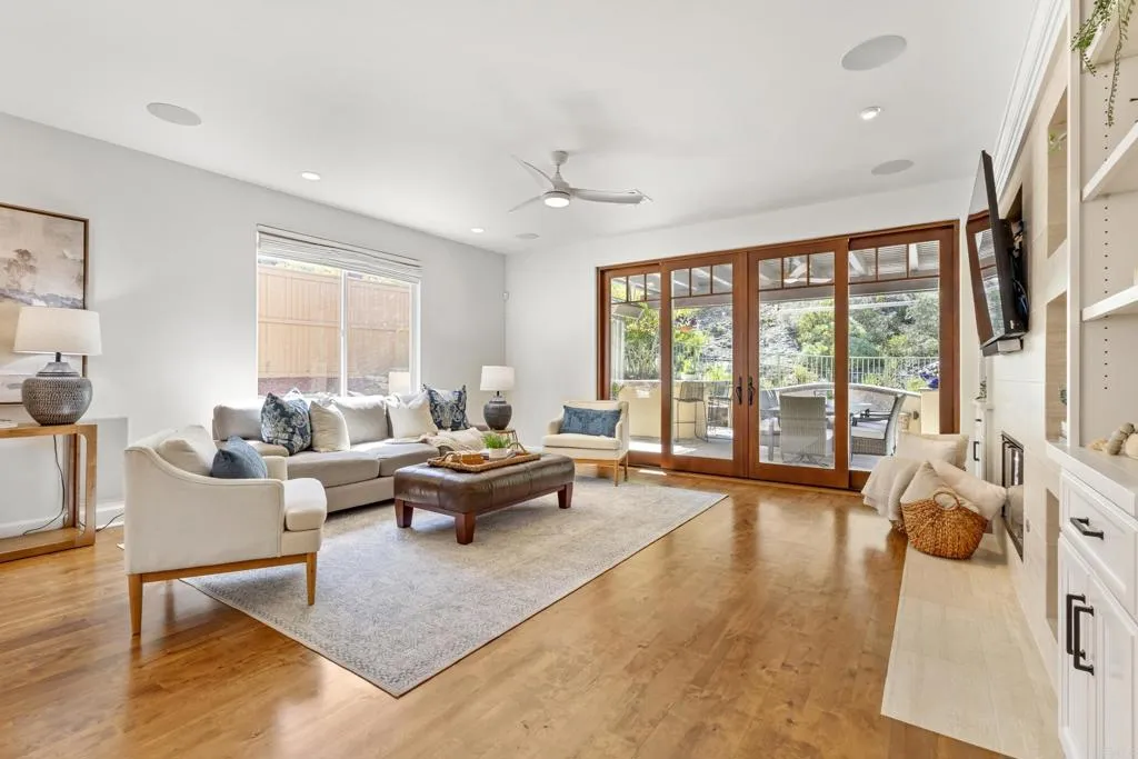 https://cdn.realtyfeed.com/cdn/127/306742469/18e75591cbd1f39bf113558471a54e0a.webp