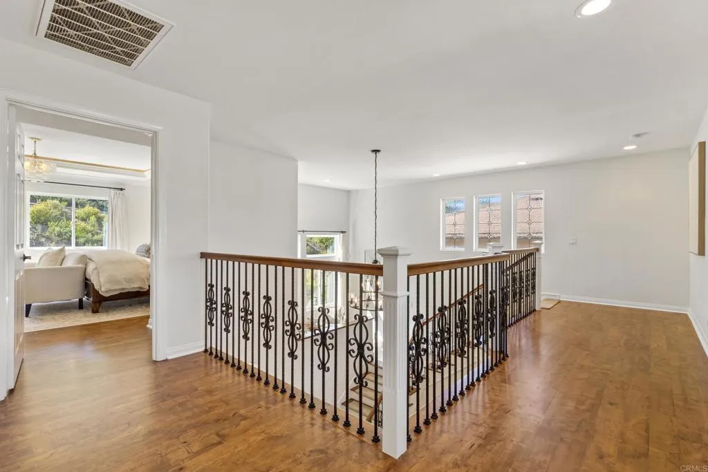 https://cdn.realtyfeed.com/cdn/127/306742469/4ed578996c2d1c718ab6921aa1ec537f.webp
