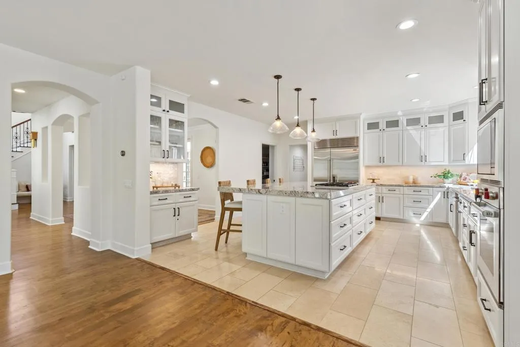 https://cdn.realtyfeed.com/cdn/127/306742469/5eb0a787d0f9598f25acfc036b36bee2.webp