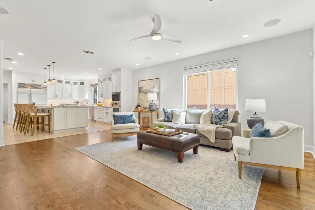 https://cdn.realtyfeed.com/cdn/127/306742469/bf1841a3da46edcce23c2f0a83517534.webp