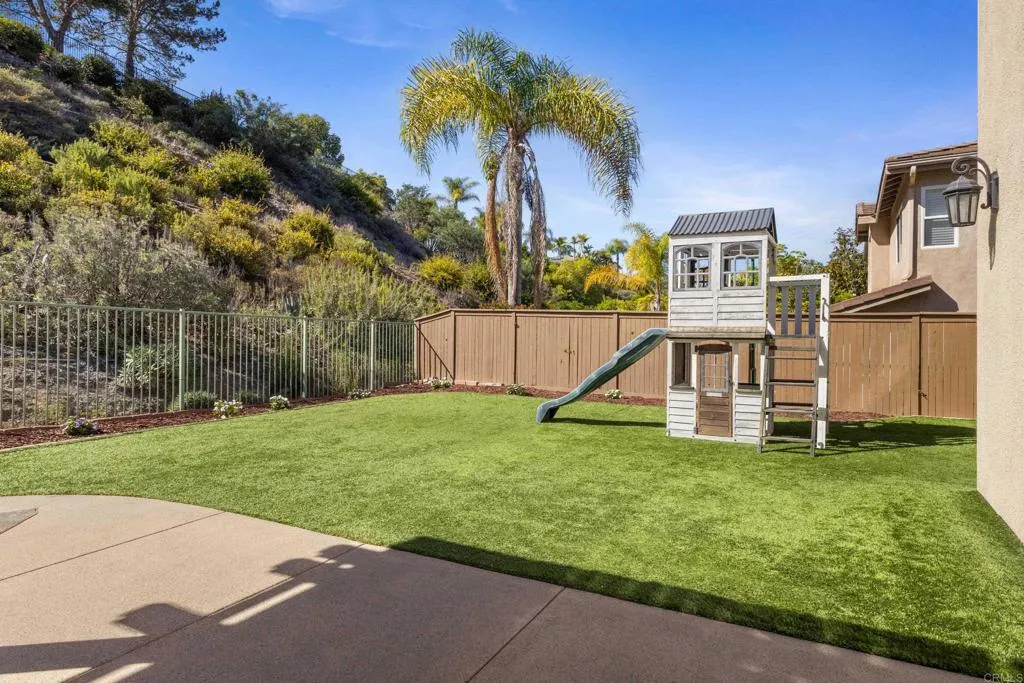 https://cdn.realtyfeed.com/cdn/127/306742469/e9022bfa406a12ec51d01d583673842f.webp