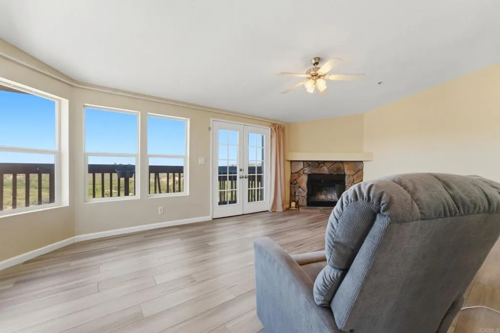 https://cdn.realtyfeed.com/cdn/127/306742473/36f3f03928d7890df8556537bcc746b9.webp