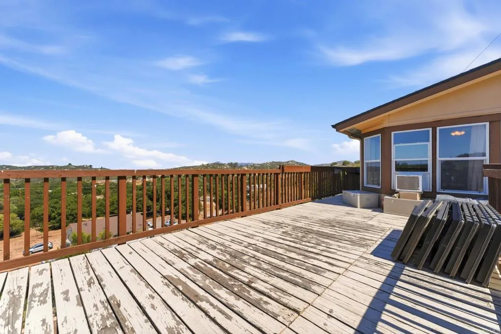 https://cdn.realtyfeed.com/cdn/127/306742473/61b82dd7b2307167ba7381a126db8701.webp