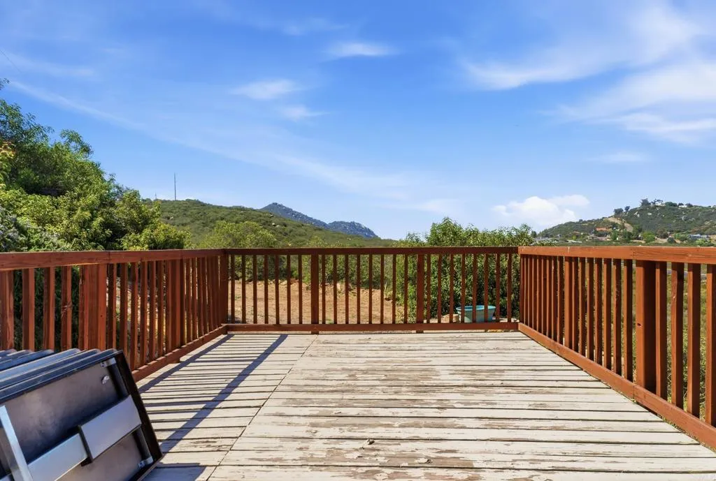 https://cdn.realtyfeed.com/cdn/127/306742473/8c63318ebd931b0cab42f1a1f1b49cfd.webp