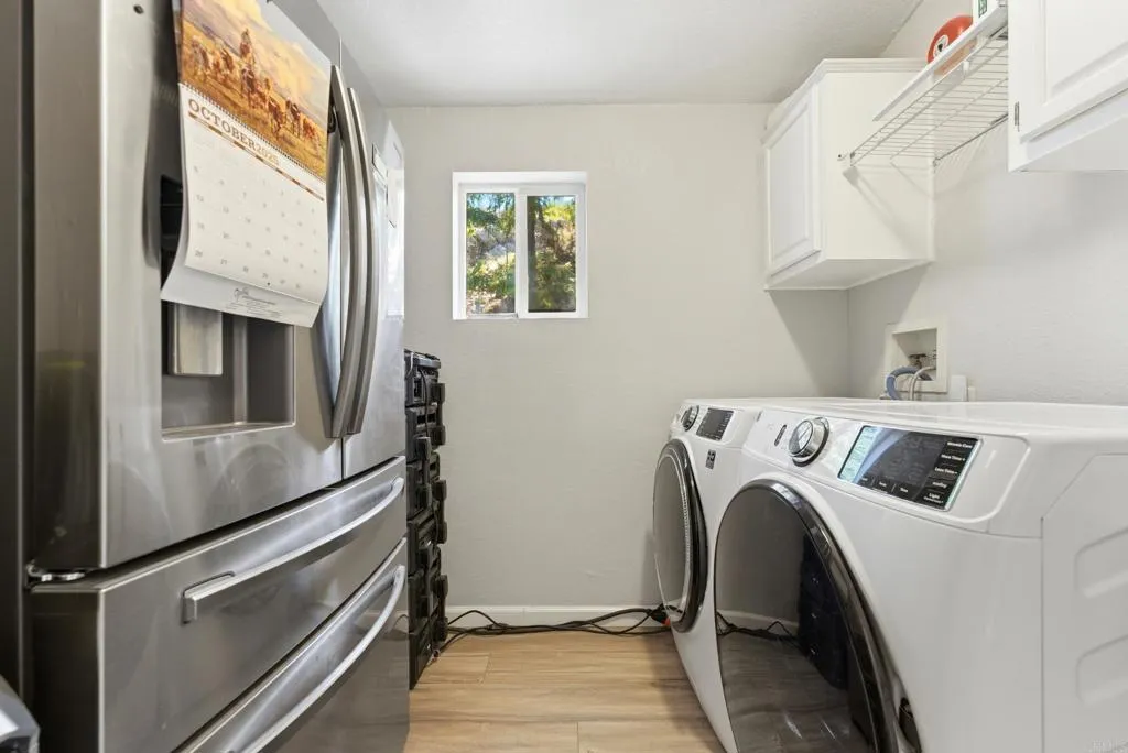 https://cdn.realtyfeed.com/cdn/127/306742473/8fd58c05348783cfeaee7734f85b68b7.webp