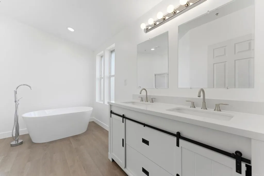 https://cdn.realtyfeed.com/cdn/127/306742473/d5115fd94e716babd35032afbf6d90dc.webp