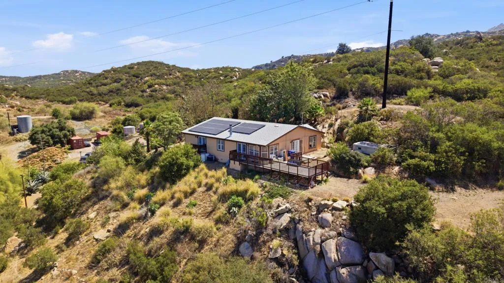 https://cdn.realtyfeed.com/cdn/127/306742473/eb839bb4aa1e8be34f83f5cb249add74.webp