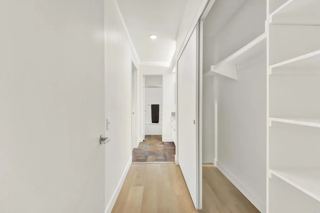 https://cdn.realtyfeed.com/cdn/127/306742485/63745a961978c3cb6d07c4b7f1d2babe.webp