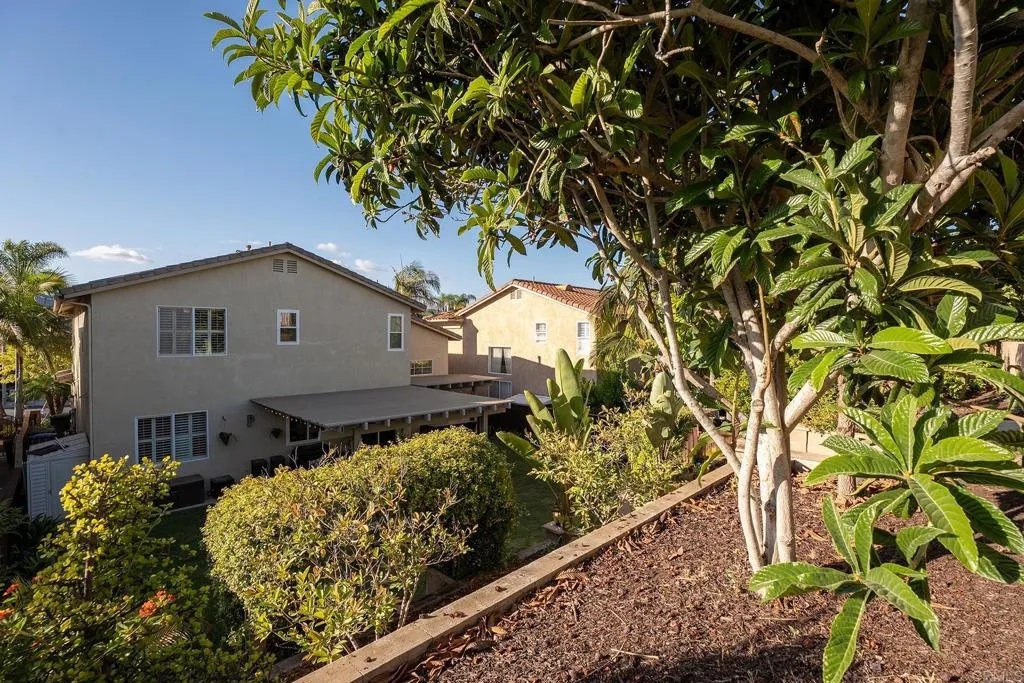 https://cdn.realtyfeed.com/cdn/127/306742487/120aa95a7bfcef8a73d81bfe9745d5d9.webp