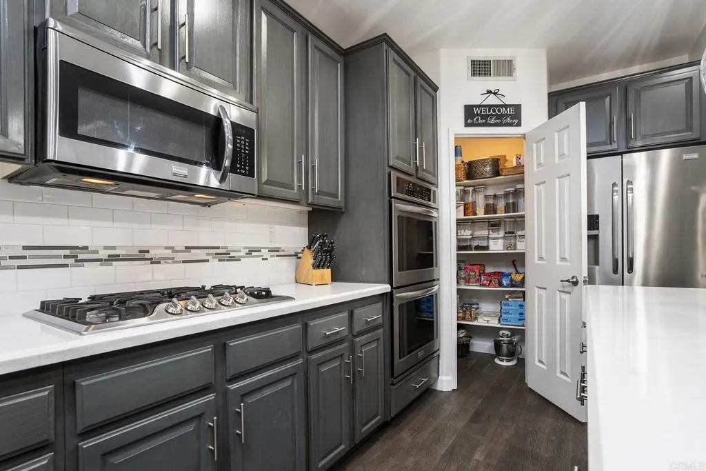 https://cdn.realtyfeed.com/cdn/127/306742487/50e6a1072269b21e709addce790bec82.webp