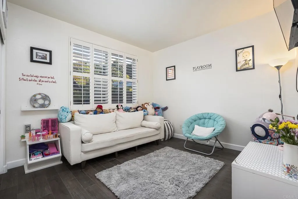 1ST FLOOR BEDROOM