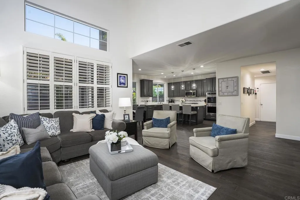 https://cdn.realtyfeed.com/cdn/127/306742487/7ce35bf20ce53fde20ac52a9d9152cd0.webp