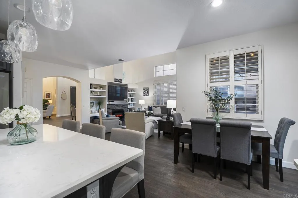 https://cdn.realtyfeed.com/cdn/127/306742487/e43da8269fea02c2a5996286afe1203e.webp