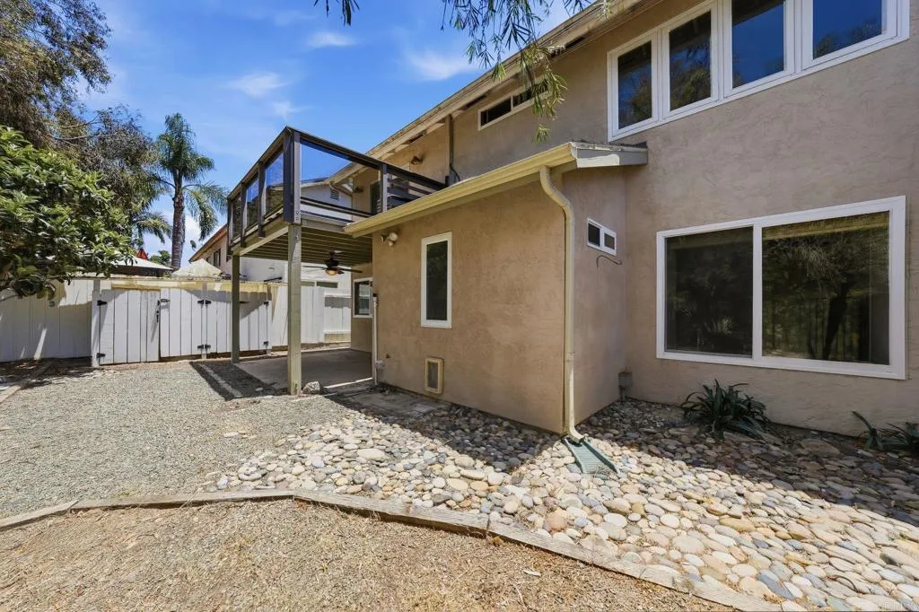 https://cdn.realtyfeed.com/cdn/127/306742488/1adf7d9b98ef3d2aa49db13ccb60a43c.webp