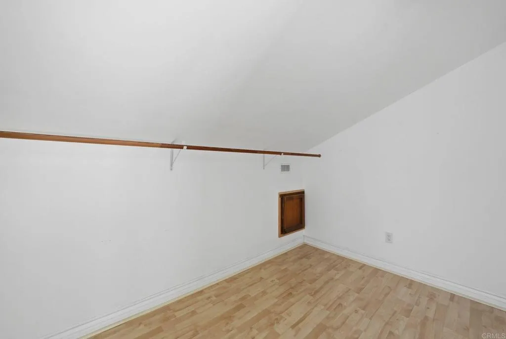 https://cdn.realtyfeed.com/cdn/127/306742488/735fadca03f41b7c8b9990f3e8cfb698.webp