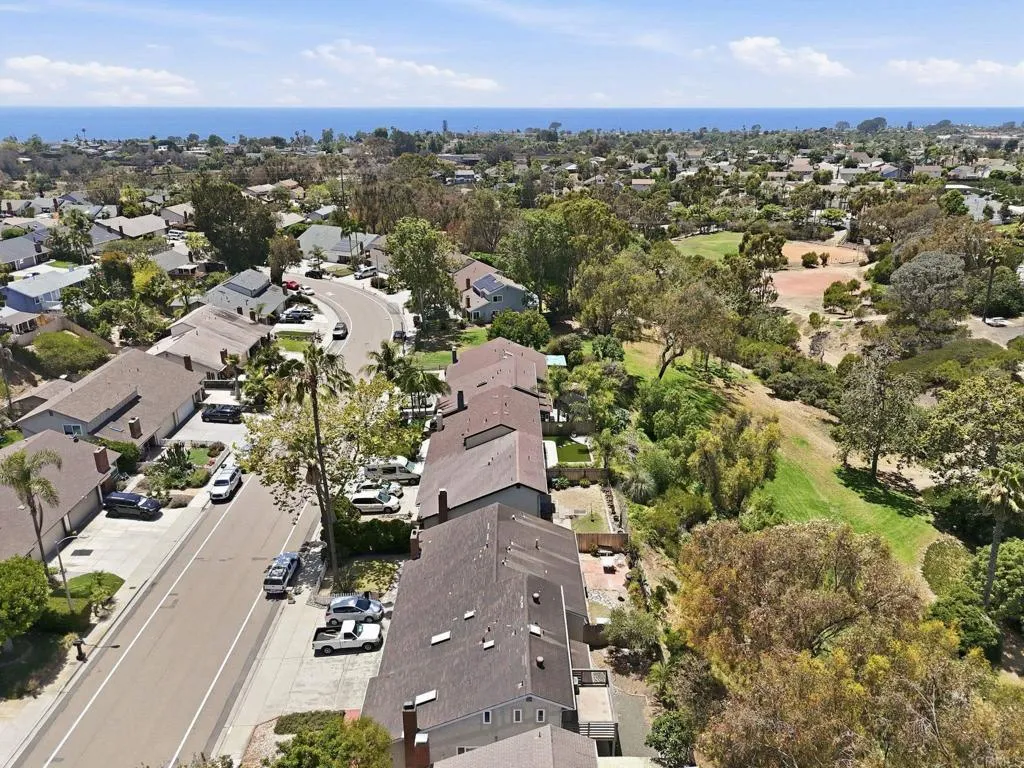 https://cdn.realtyfeed.com/cdn/127/306742488/a9090b2963cc08970e1981152a1c66bd.webp