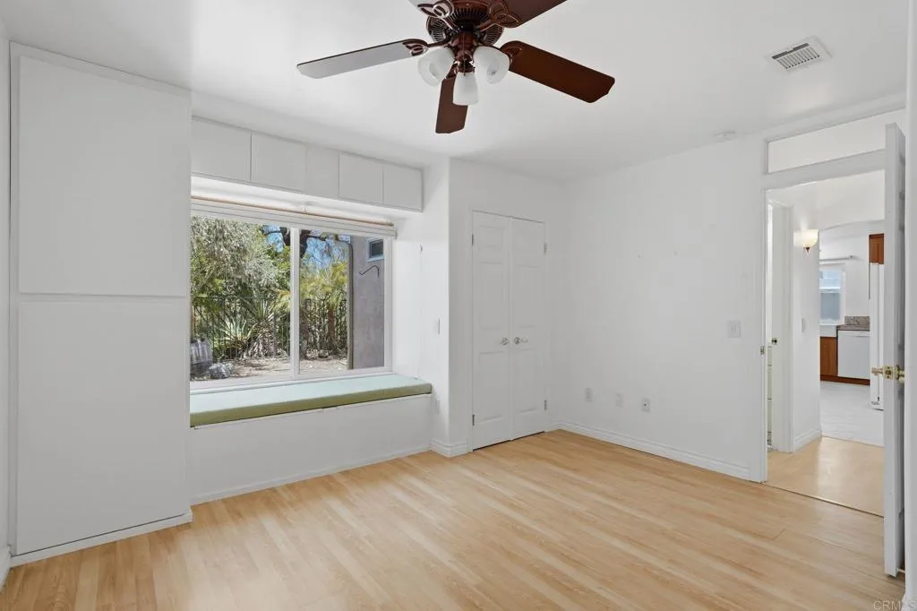 https://cdn.realtyfeed.com/cdn/127/306742488/c4a158c842397d59a4cfe4be0a2210b0.webp