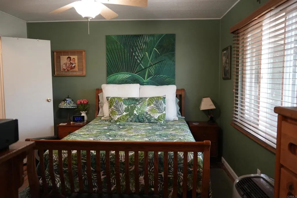 https://cdn.realtyfeed.com/cdn/127/306742516/2cd8237204beb7886c25696a4facd086.webp