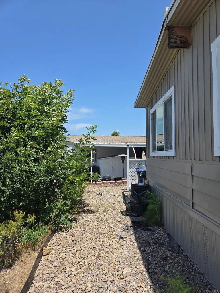 https://cdn.realtyfeed.com/cdn/127/306742516/3f7245c977c28253deac47bb66084172.webp