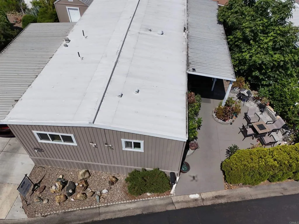 https://cdn.realtyfeed.com/cdn/127/306742516/7f9bd7e838a6c2c5e1769193f513db39.webp