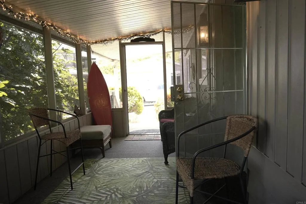 https://cdn.realtyfeed.com/cdn/127/306742516/9f56c5f2795542dc5b2adc9b95f5936a.webp