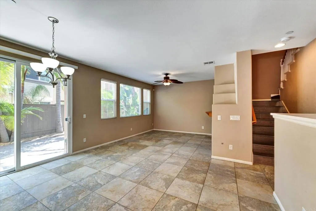 https://cdn.realtyfeed.com/cdn/127/306742520/036b73d849731618388ecc4b741ec303.webp