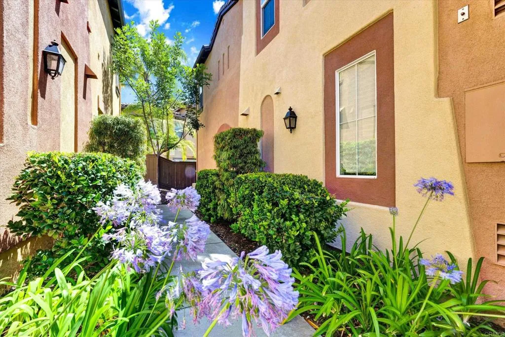 https://cdn.realtyfeed.com/cdn/127/306742520/0a7063635af707395b72df12ecebde38.webp
