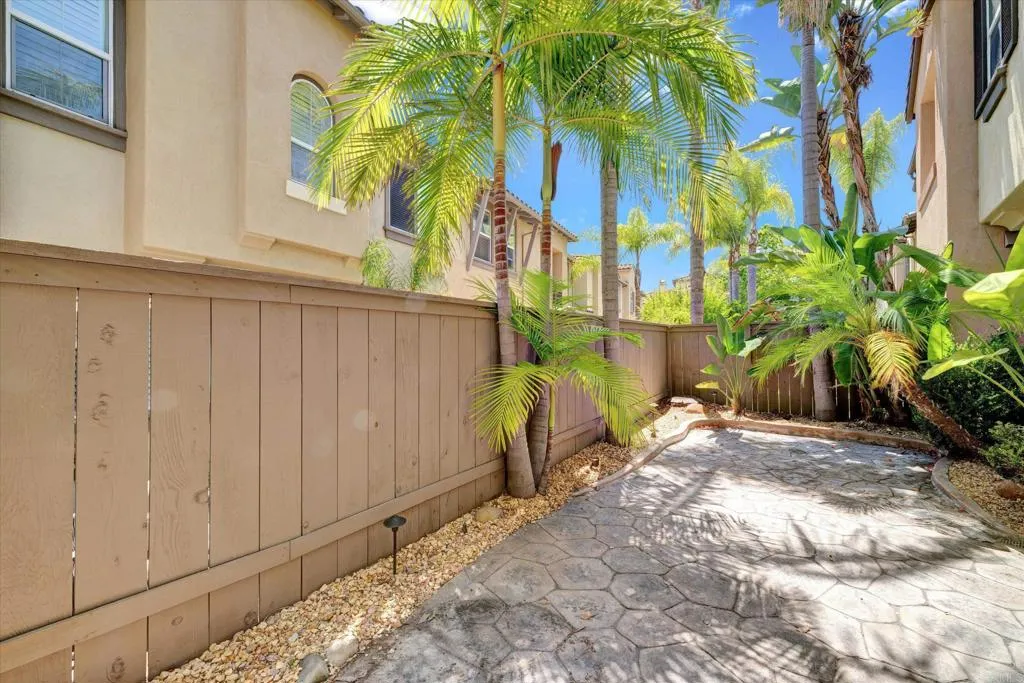 https://cdn.realtyfeed.com/cdn/127/306742520/11eb25bacbcd78a1f342cfe414e61243.webp
