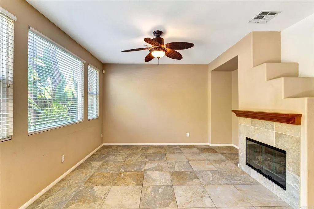https://cdn.realtyfeed.com/cdn/127/306742520/48ddd220e3169938c2d8b8ee182e5d7d.webp