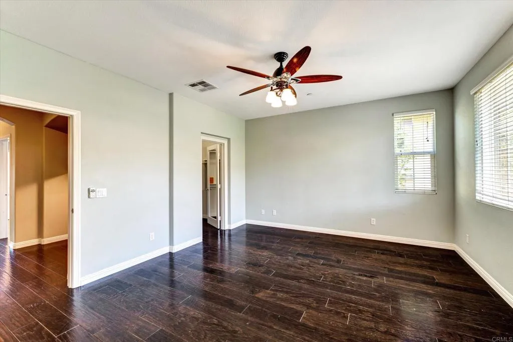 https://cdn.realtyfeed.com/cdn/127/306742520/67b2ba9aa081b52044b61fc7c9819206.webp