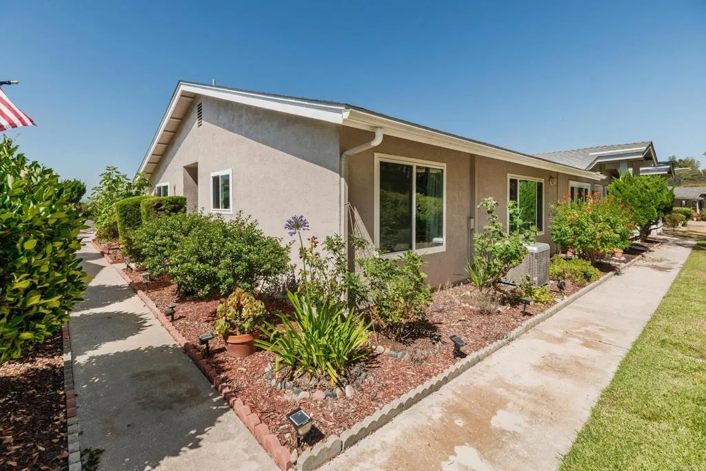 https://cdn.realtyfeed.com/cdn/127/306742524/7d7e04b36edac36849896bc62c3f2956.webp