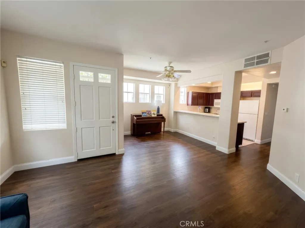 https://cdn.realtyfeed.com/cdn/127/306742525/11aa6f20911164c04c73fd9253e9920e.webp
